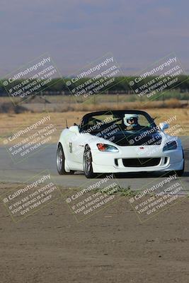 media/Sep-17-2023-Speed Ventures (Sun) [[7e780ba612]]/Green/Session 1 (Grapevine)/
